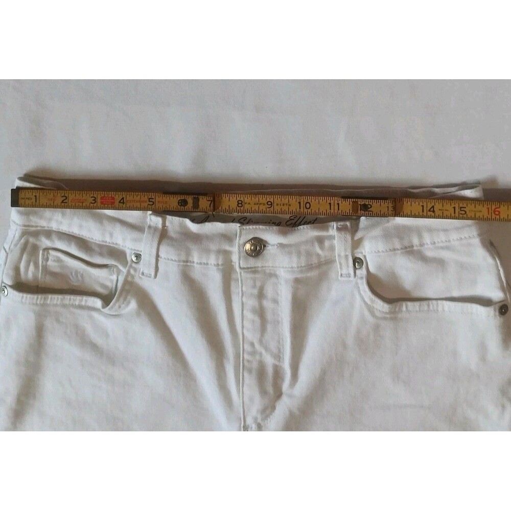 Gloria Vanderbilt Amanda Slimming White Capri Jeans Women Sz 12 - Picture 7 of 14